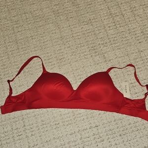 Soma Red Bra with Molded Cups and Adjustable Straps NWT